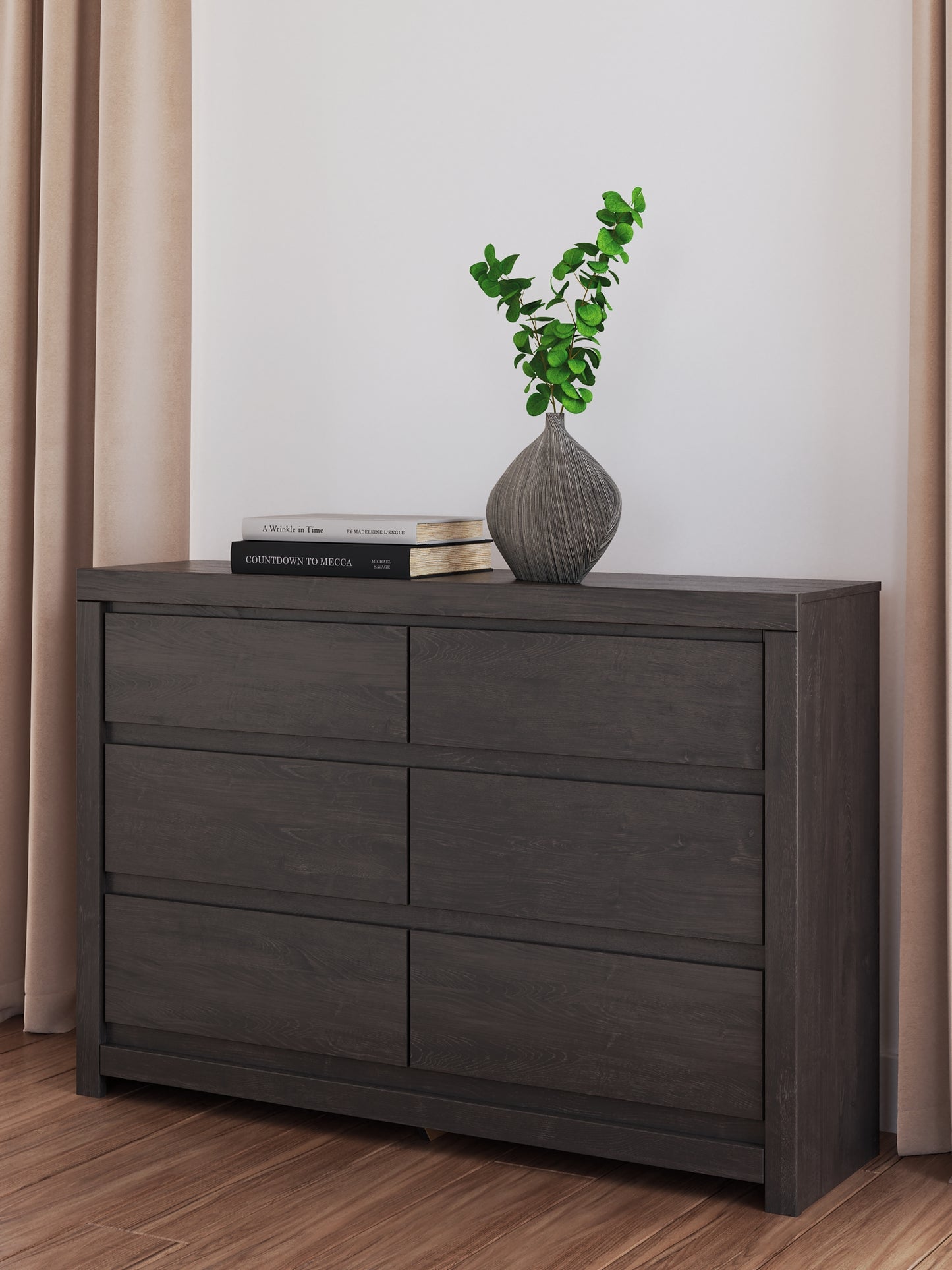 Fraluna Six Drawer Dresser